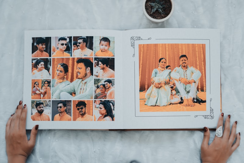 Álbum de memórias do casal com fotos e recordações especiais ao longo do tempo