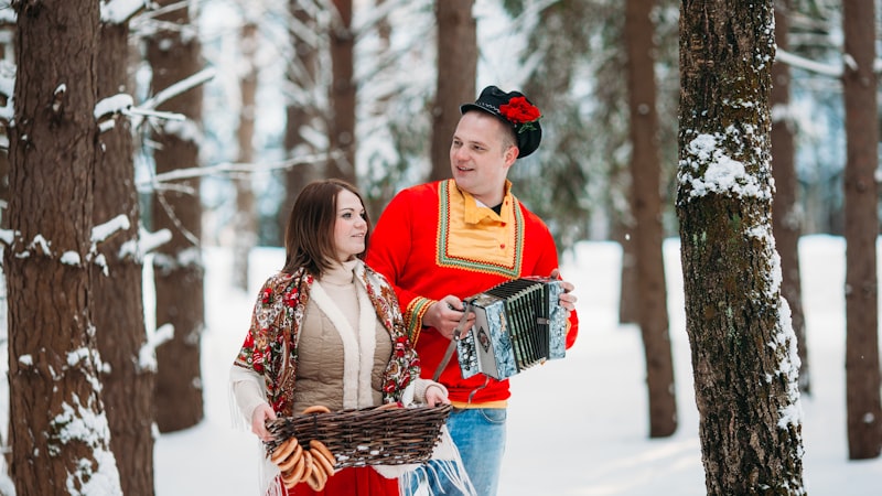Casal trocando presentes especiais e emocionantes no Natal